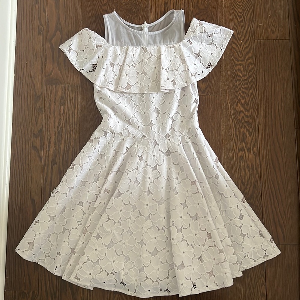 Girls white lace dress with coordinating mesh shrug size 3